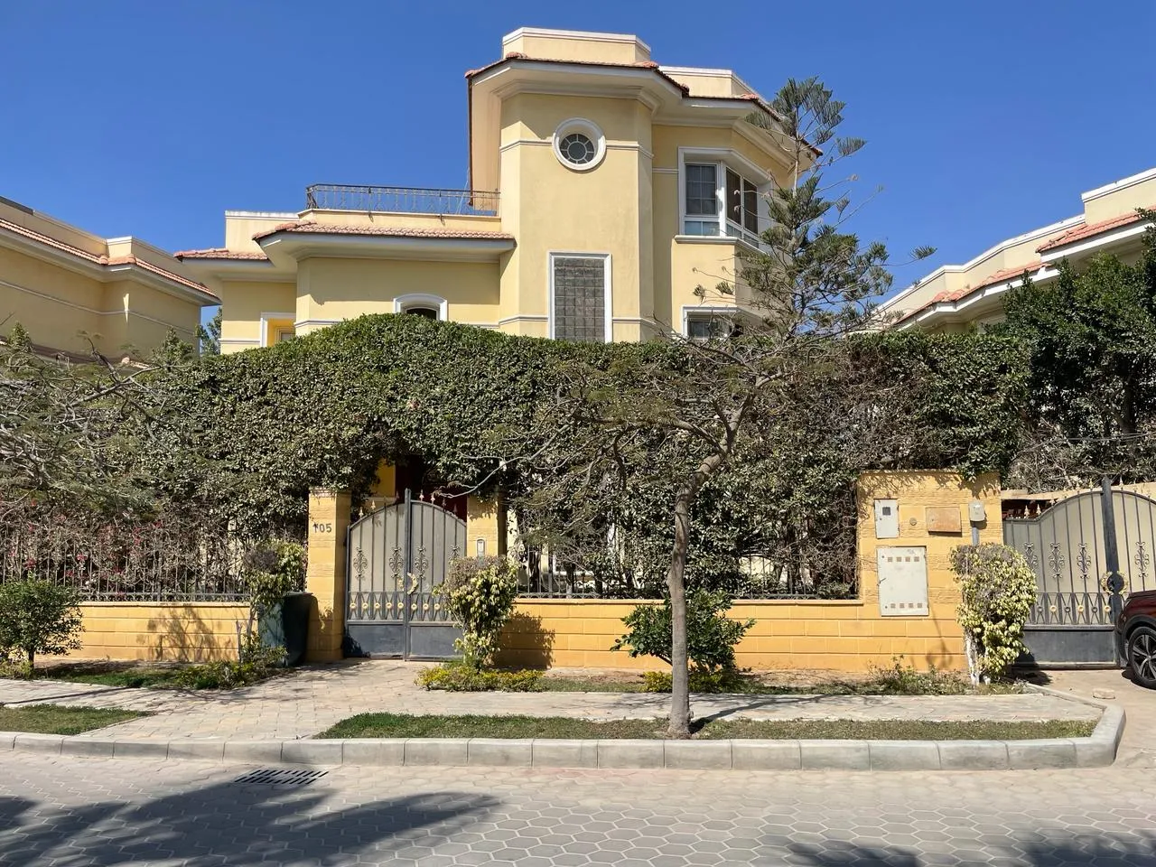 فيلا للبيع في الياسمين جرين لاند في مدينة السادس من أكتوبر بمساحة 0 م² تتكون من 4 غرف