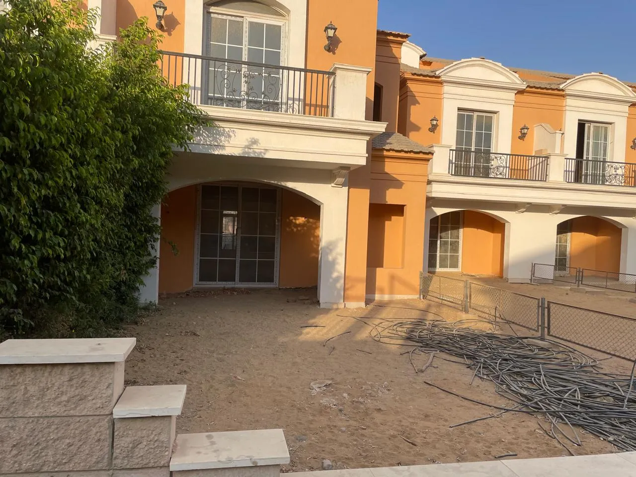 Townhouse for sale in Layan in New Cairo of 265 m² with 3 bedrooms