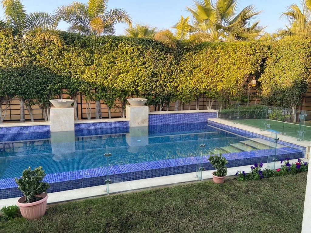 فيلا للبيع في اليجريا في الشيخ زايد بمساحة 0 م² تتكون من 3 غرف