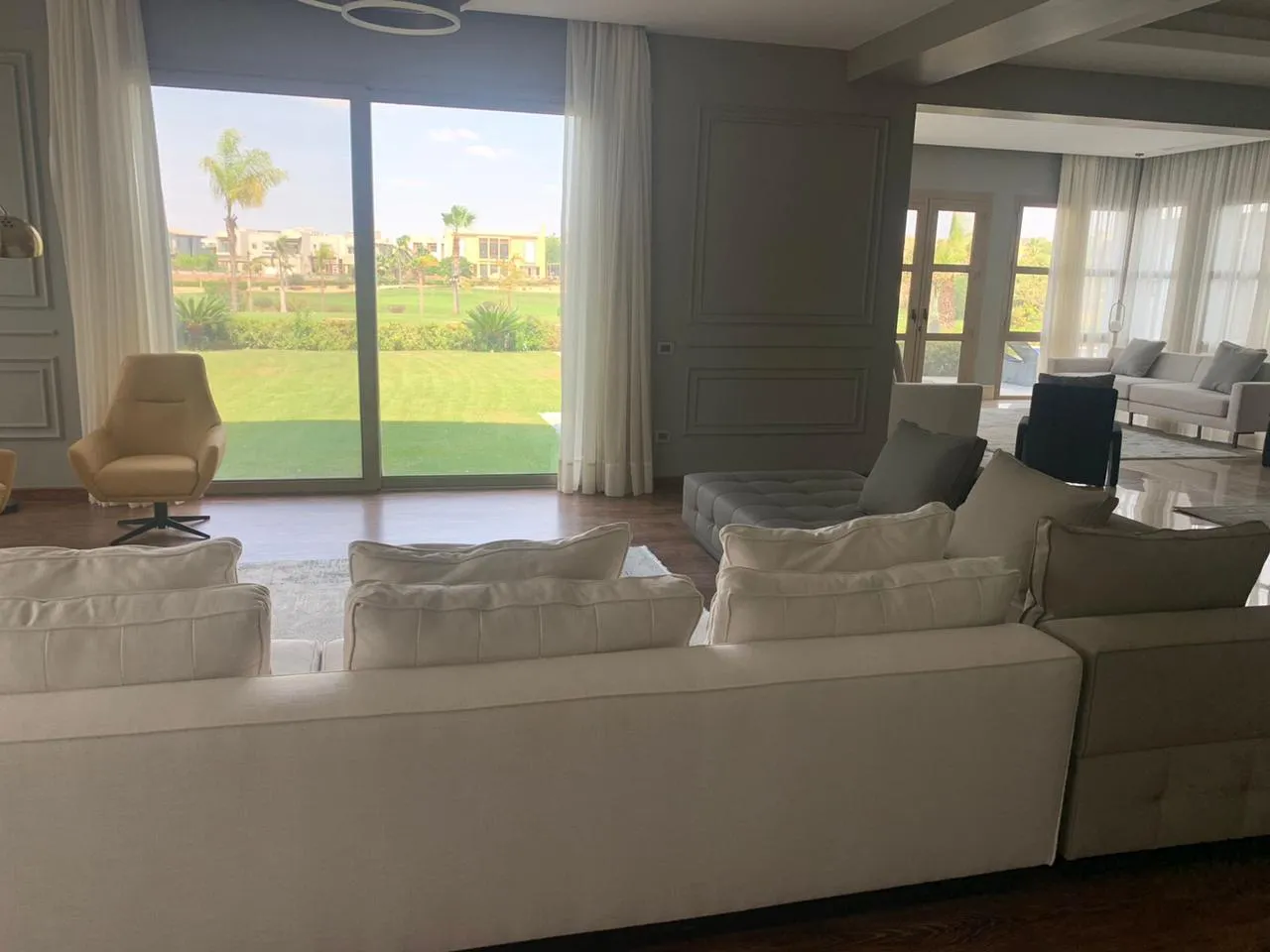 فيلا للبيع في اليجريا في الشيخ زايد بمساحة 0 م² تتكون من 5 غرف