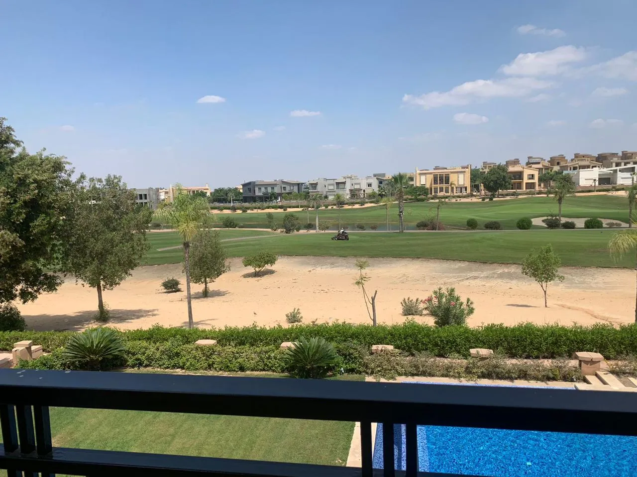 فيلا للبيع في اليجريا في الشيخ زايد بمساحة 0 م² تتكون من 5 غرف