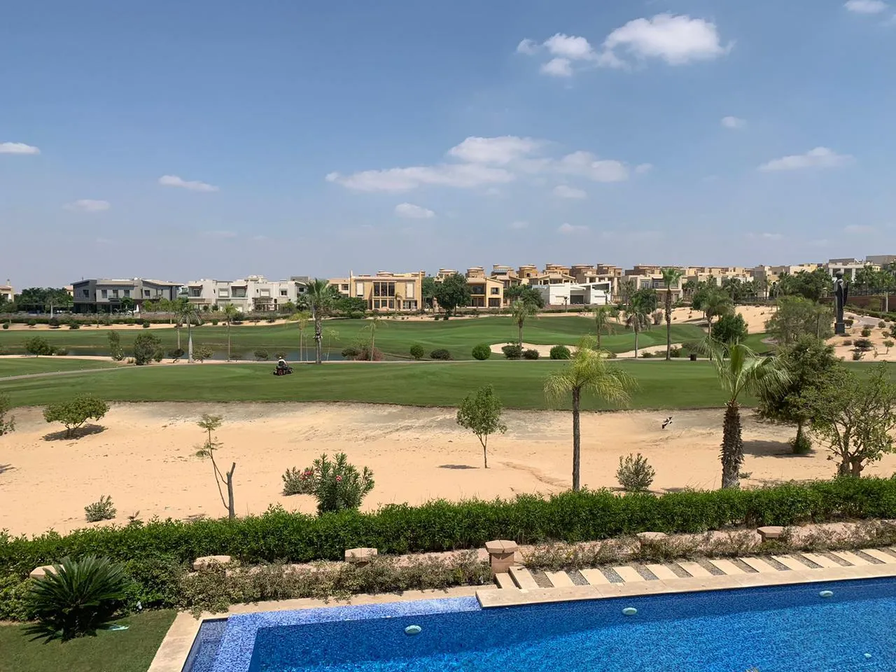 فيلا للبيع في اليجريا في الشيخ زايد بمساحة 0 م² تتكون من 5 غرف