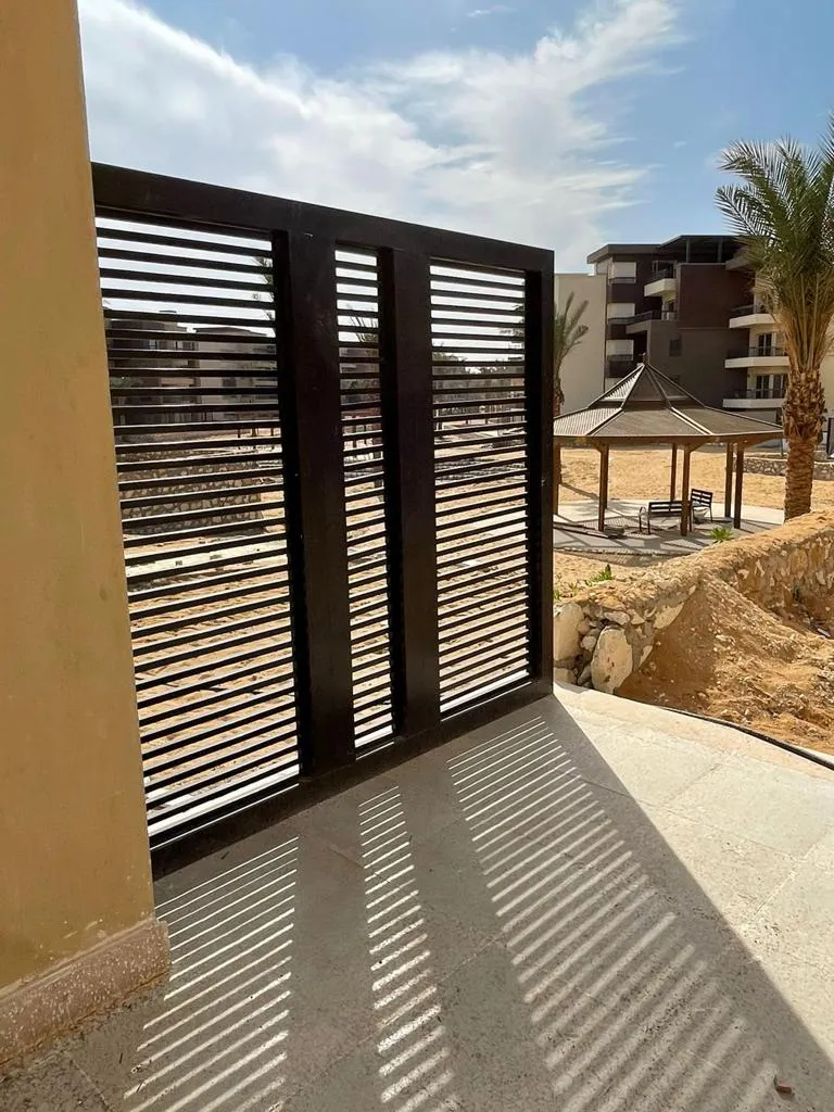 شقة للبيع في نيو جيزة في مدينة السادس من أكتوبر بمساحة 0 م² تتكون من 2 غرف