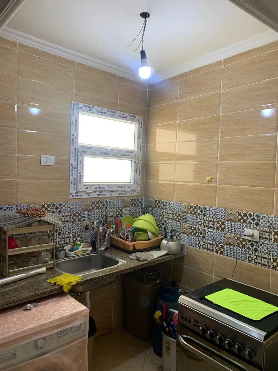 شاليه للبيع في مرسيليا بيتش 4 في الساحل الشمالي بمساحة 90 م² تتكون من 2 غرف