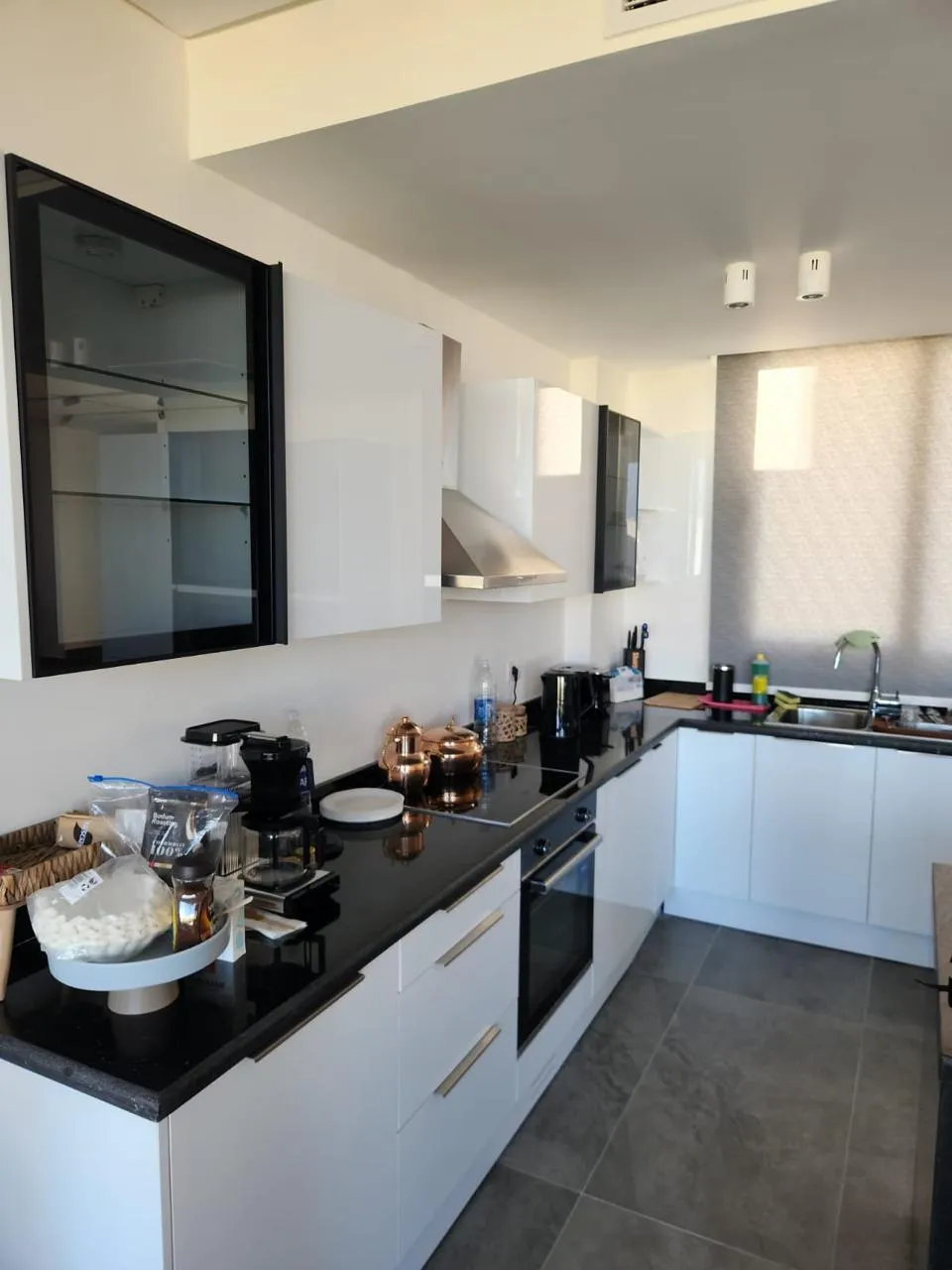  للبيع في  سي شل - راس الحكمة  في  بمساحة 0 م² تتكون من 0 غرف