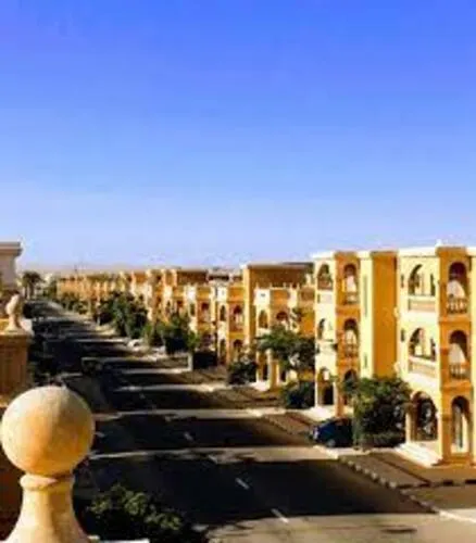 فيلا للبيع في ستيلا مصر الجديدة في الشروق بمساحة 210 م² تتكون من 2 غرف