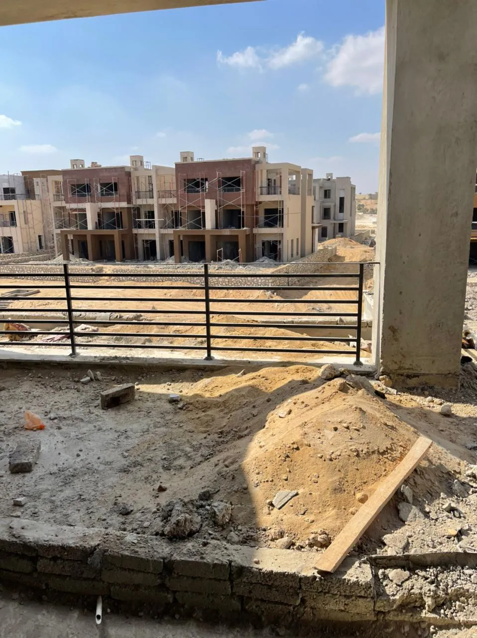 Twinhouse for sale in New Giza in 6th of October City of 0 m² with 3 bedrooms
