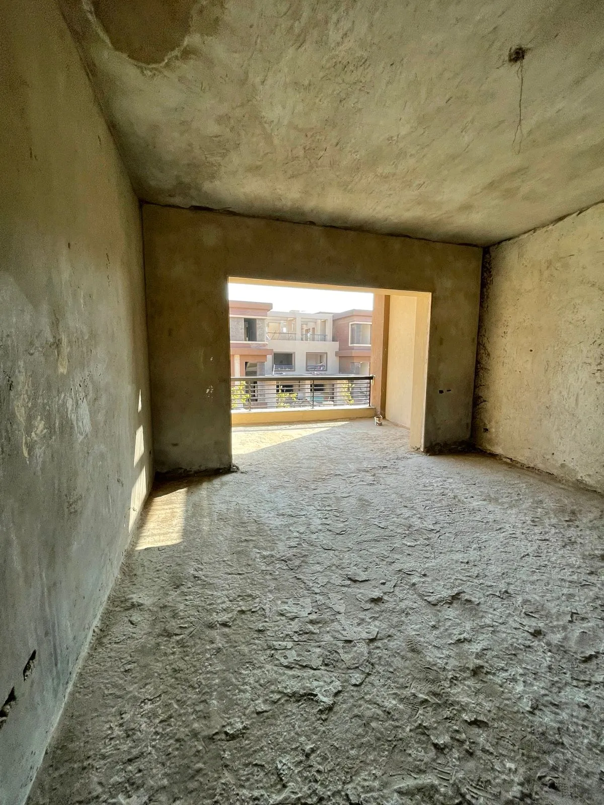 تاون هاوس للبيع في نيو جيزة في مدينة السادس من أكتوبر بمساحة 0 م² تتكون من 3 غرف