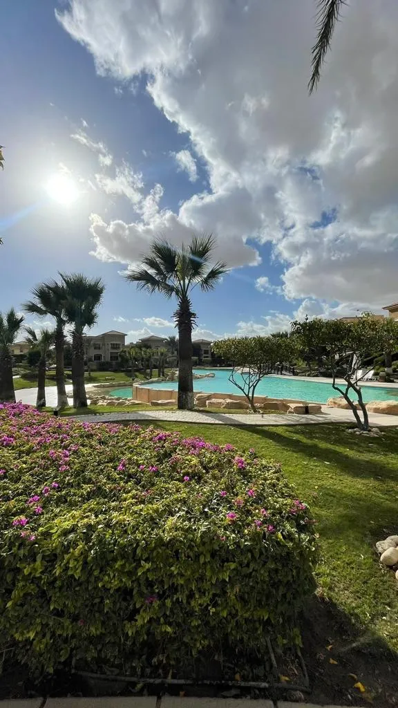  للبيع في ذا هيلز في  بمساحة 0 م² تتكون من 0 غرف