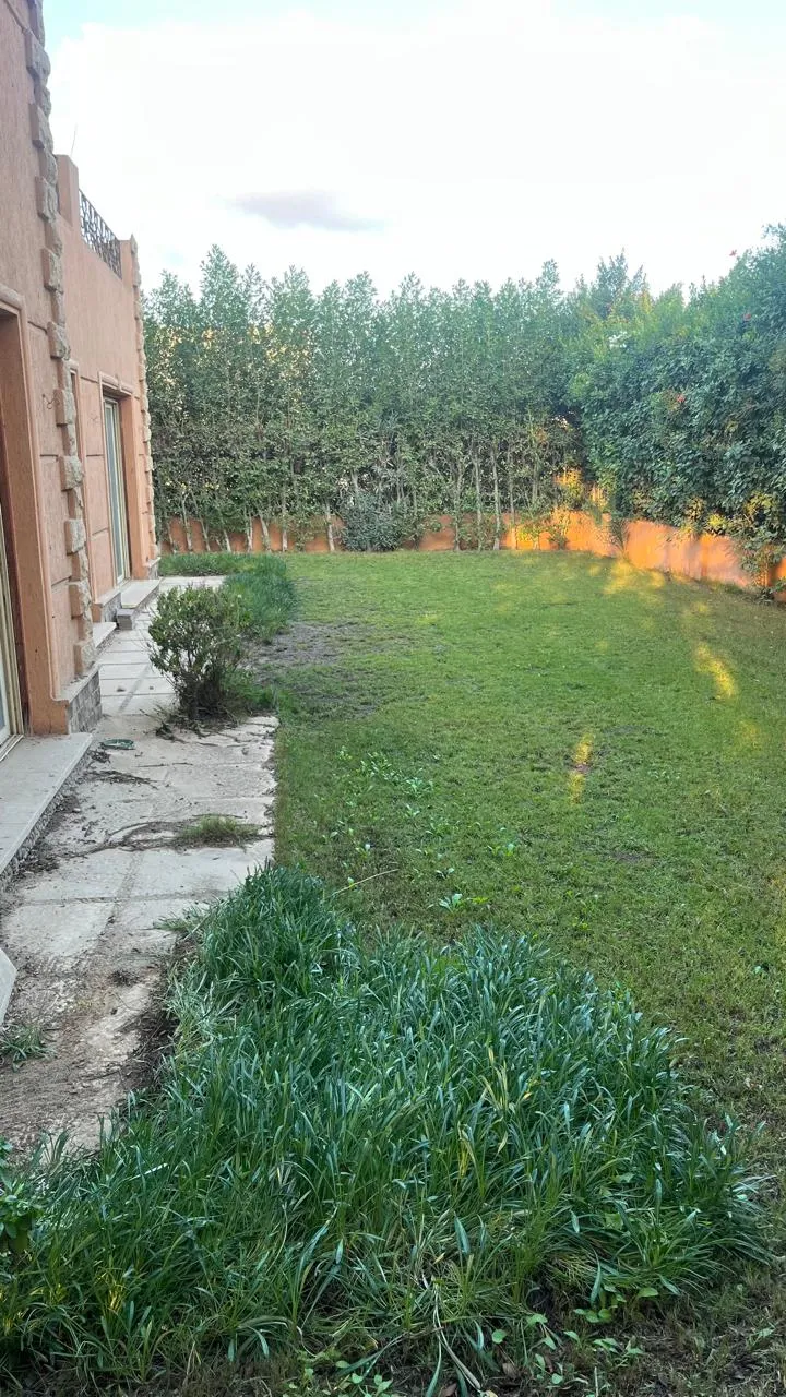 Villa for sale in Golf Solimania in New Sphinx of 360 m² with 5 bedrooms