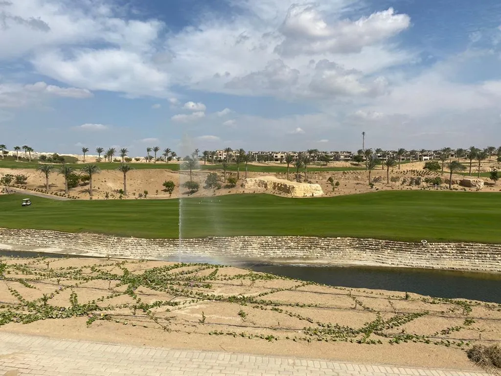 Villa for sale in New Giza in 6th of October City of 0 m² with 4 bedrooms