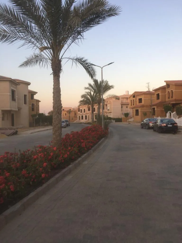 فيلا للبيع في قطامية جاردينز في القاهرة الجديدة بمساحة 0 م² تتكون من 4 غرف