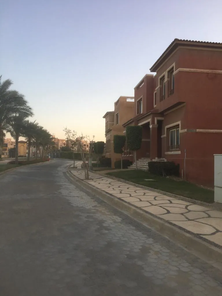 فيلا للبيع في قطامية جاردينز في القاهرة الجديدة بمساحة 0 م² تتكون من 4 غرف