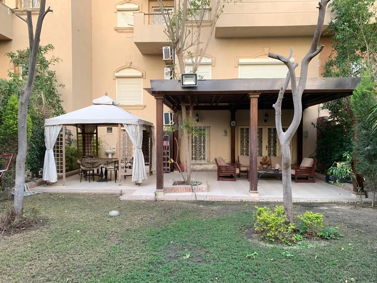 Townhouse for sale in Galleria in South Investors of 367 m² with 5 bedrooms
