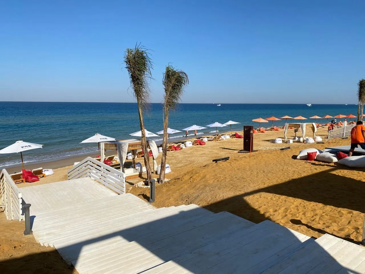 شاليه للبيع في جبال السخنة في العين السخنة بمساحة 125 م² تتكون من 3 غرف