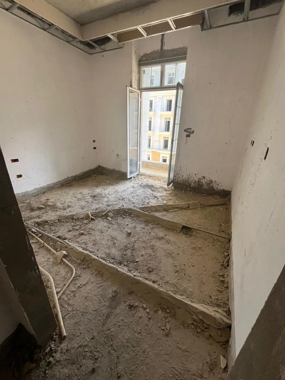 شقة للبيع في الحي اللاتيني سيتي ايدج في العلمين بمساحة 99 م² تتكون من 1 غرف