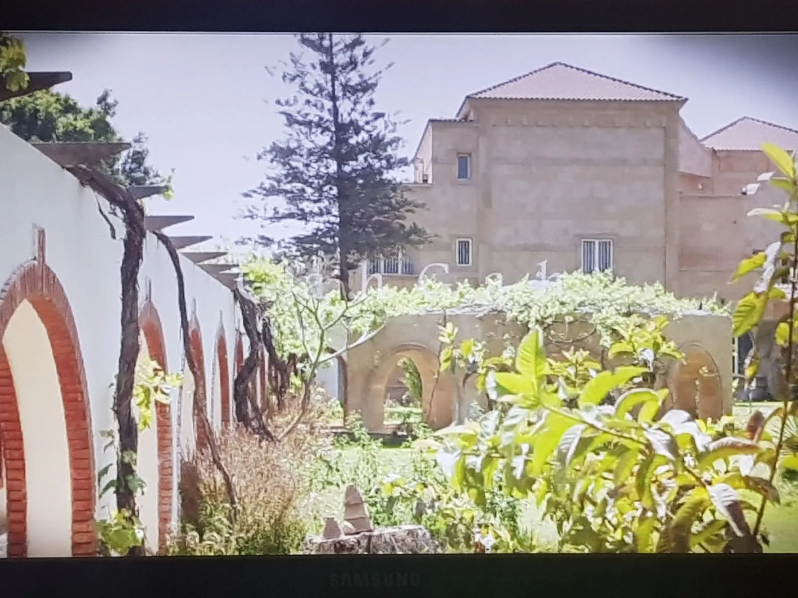 فيلا للبيع في جرانة في مدينة السادس من أكتوبر بمساحة 0 م² تتكون من 12 غرف