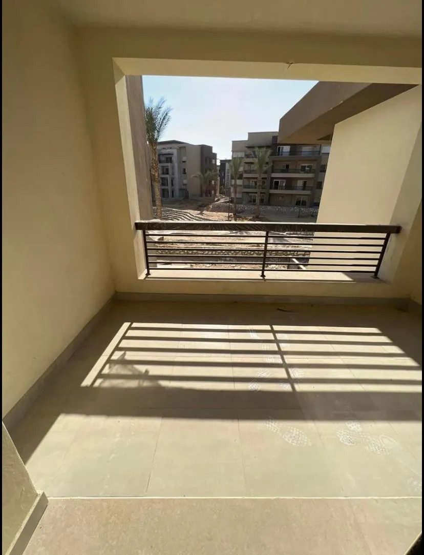 شقة للبيع في نيو جيزة في مدينة السادس من أكتوبر بمساحة 0 م² تتكون من 2 غرف