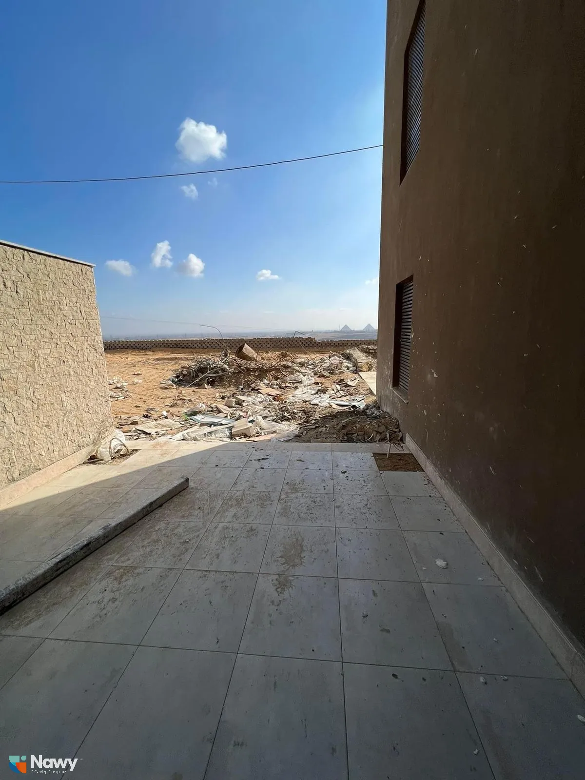  للبيع في نيو جيزة في  بمساحة 0 م² تتكون من 0 غرف