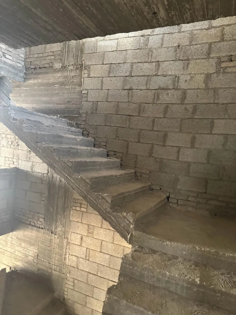 Twinhouse for sale in Mountain View Hyde Park in New Cairo of 376 m² with 5 bedrooms