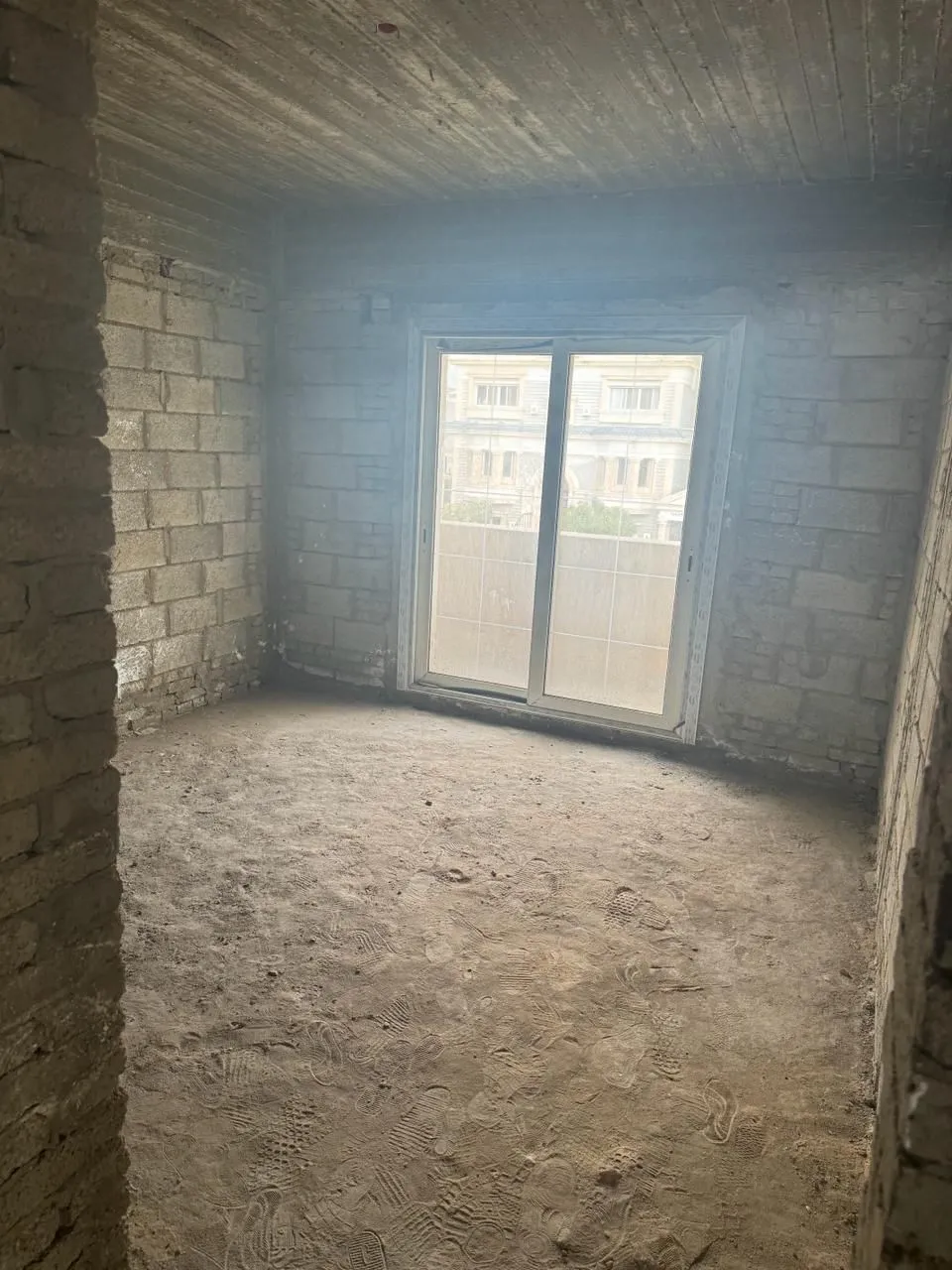 Twinhouse for sale in Mountain View Hyde Park in New Cairo of 376 m² with 5 bedrooms