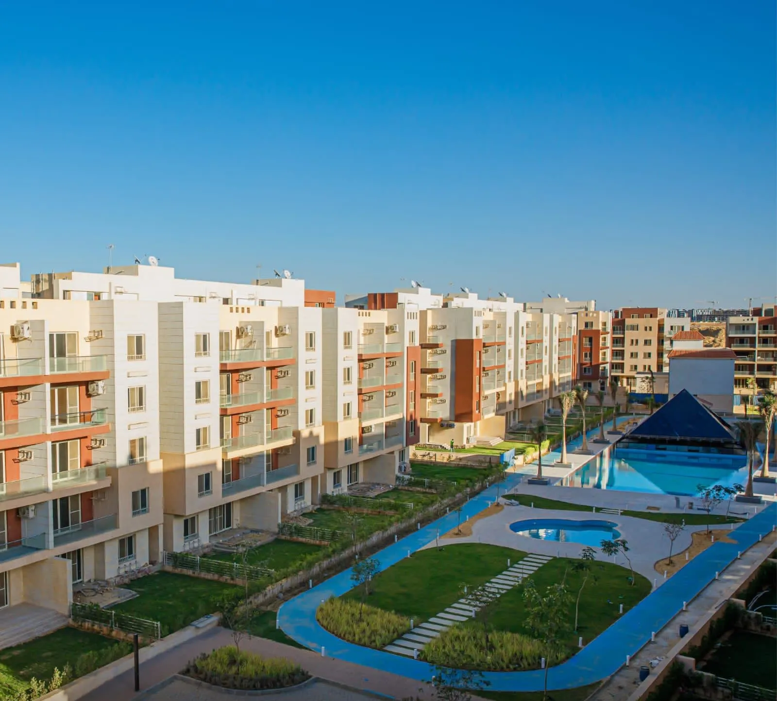 Penthouse for sale in Promenade New Cairo in New Cairo of 255 m² with 3 bedrooms