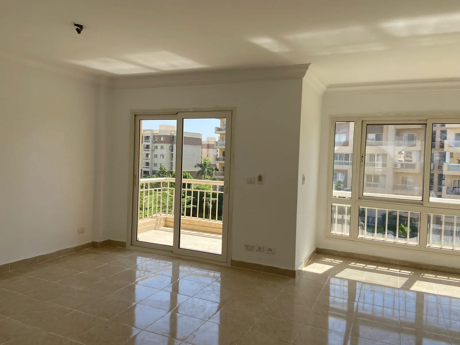 Apartment for sale in Madinaty in Madinaty of 200 m² with 3 bedrooms