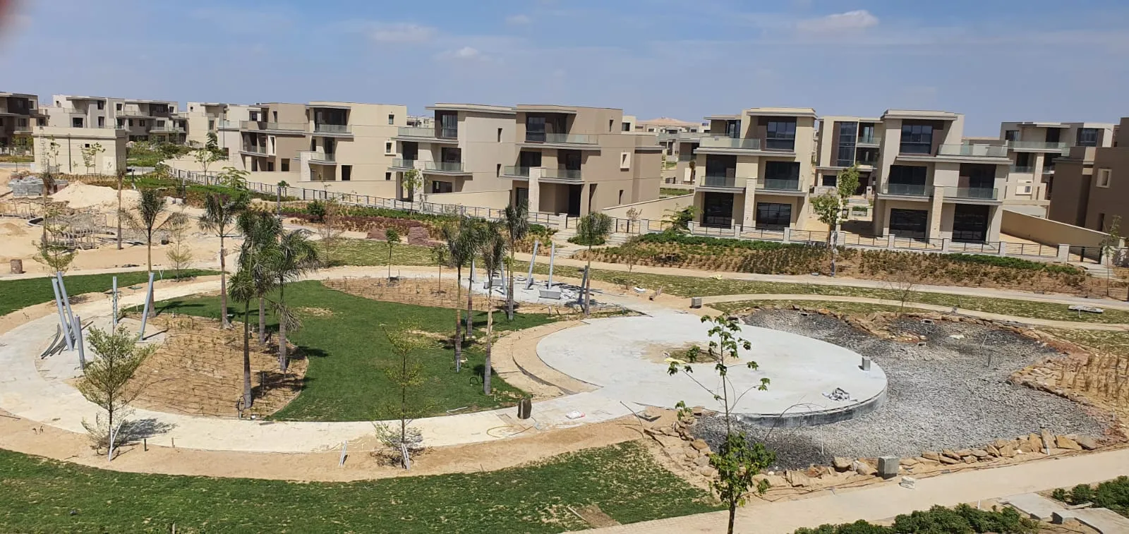 للبيع في ذا ايستيتس في بمساحة 0 م² تتكون من 0 غرف