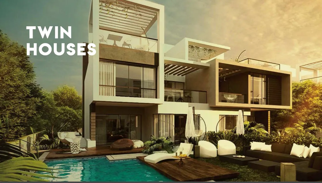 Penthouse for sale in Fifth Square Al Marasem in New Cairo of 158 m² with 2 bedrooms