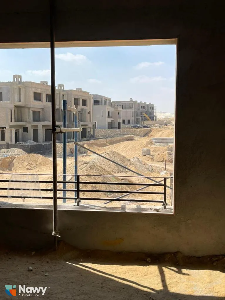  للبيع في نيو جيزة في  بمساحة 0 م² تتكون من 0 غرف