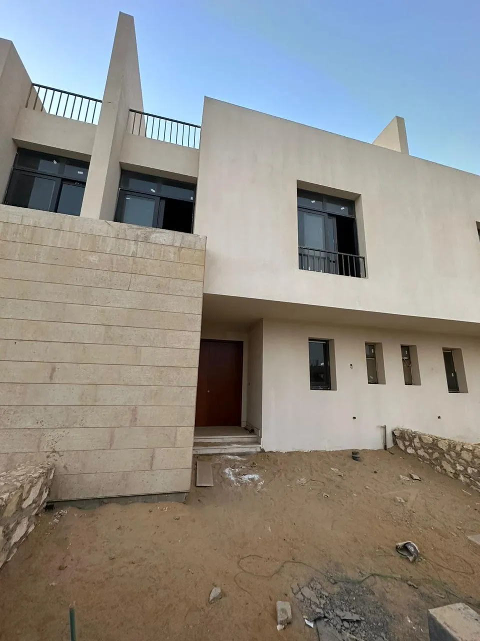 تاون هاوس للبيع في أو ويست أوراسكوم في حدائق اكتوبر بمساحة 0 م² تتكون من 3 غرف