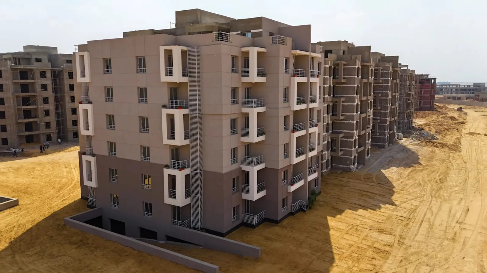  للبيع في كابيتال جاردنز - العاصمه الاداريه في  بمساحة 0 م² تتكون من 0 غرف