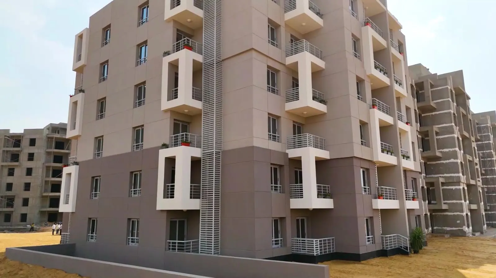  للبيع في كابيتال جاردنز - العاصمه الاداريه في  بمساحة 0 م² تتكون من 0 غرف