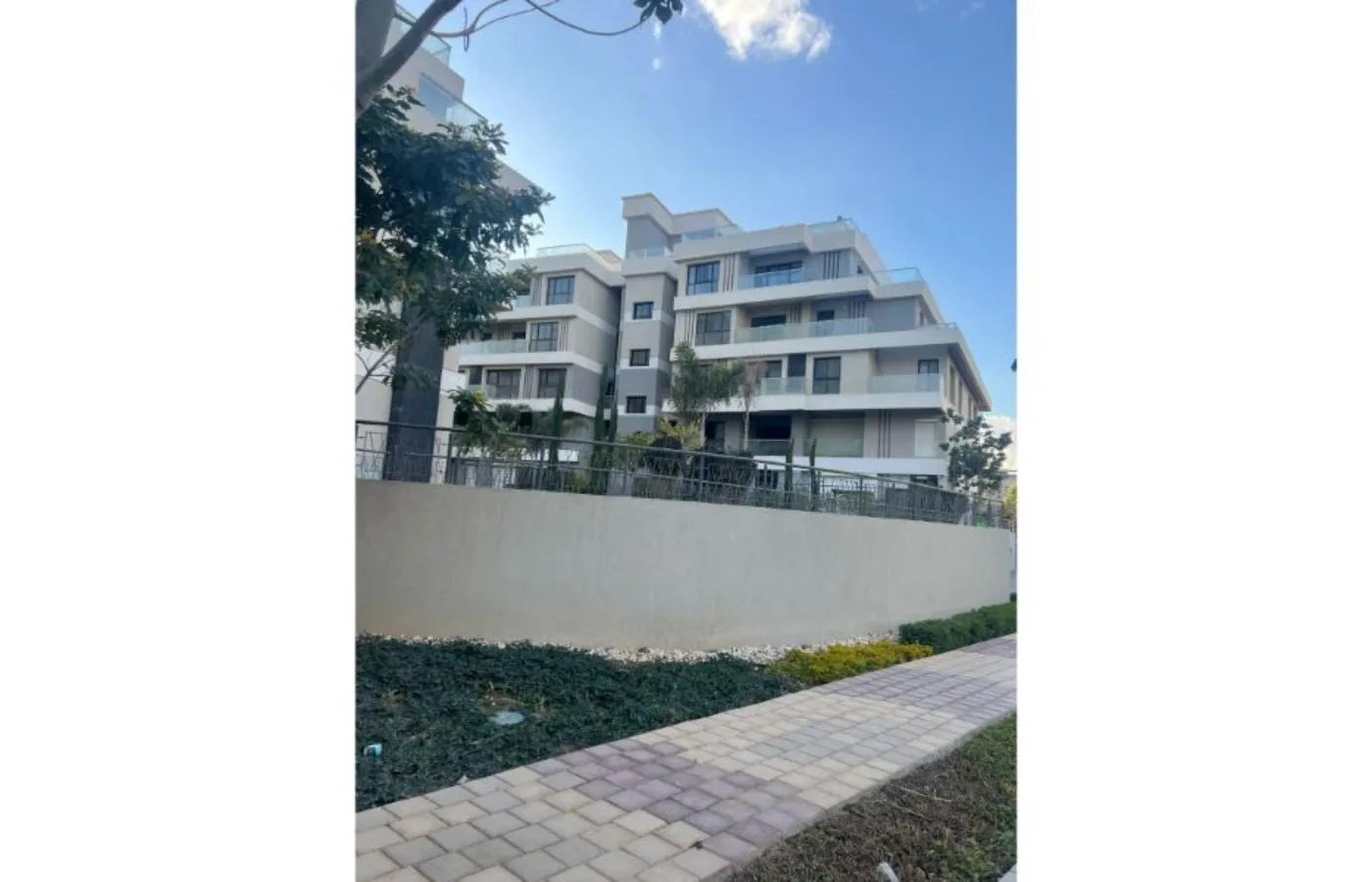  for sale in Villette in  of 0 m² with 0 bedrooms