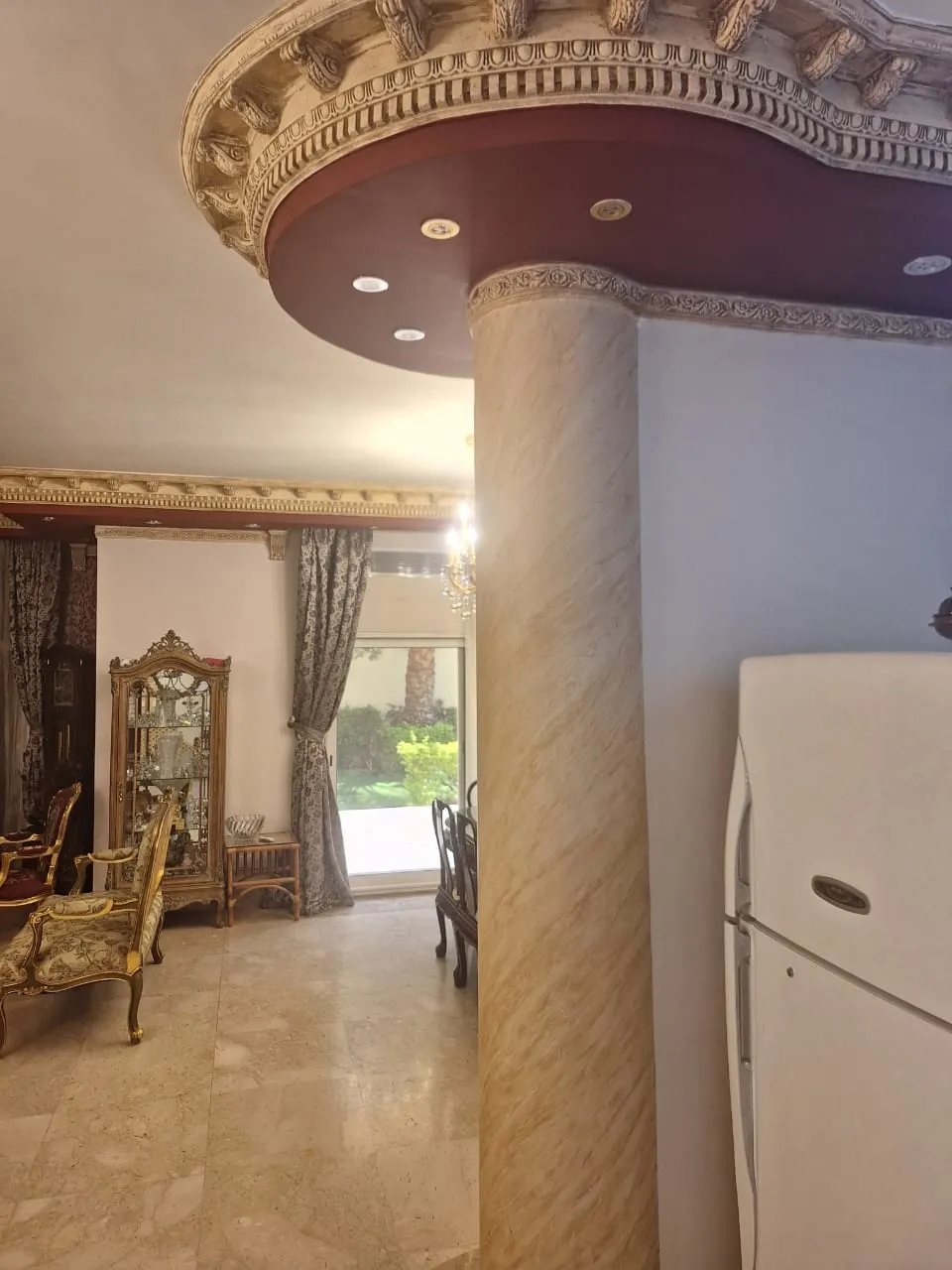 فيلا للبيع في الرحاب  في القاهرة الجديدة بمساحة 450 م² تتكون من 6 غرف