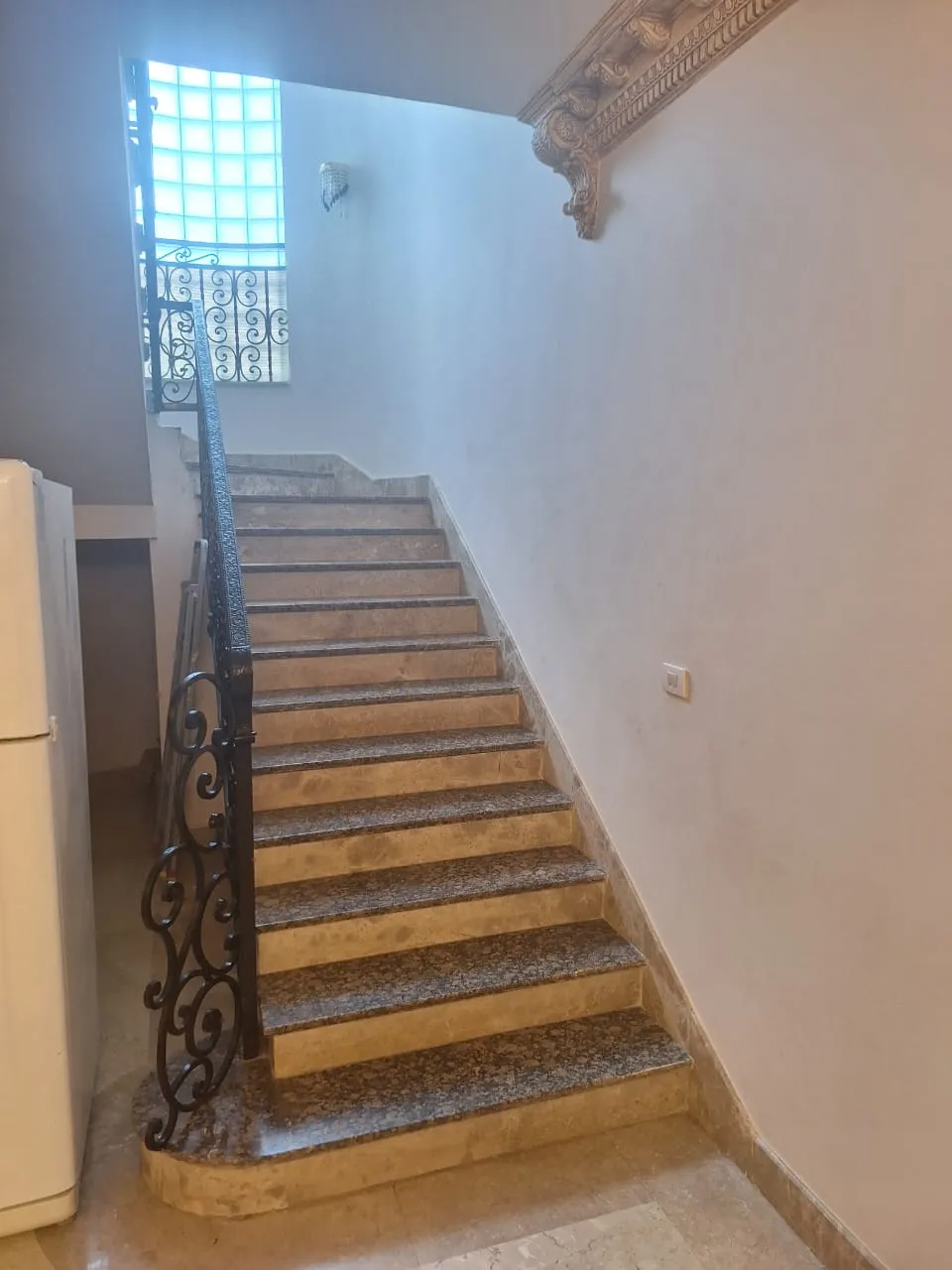 فيلا للبيع في الرحاب  في القاهرة الجديدة بمساحة 450 م² تتكون من 6 غرف