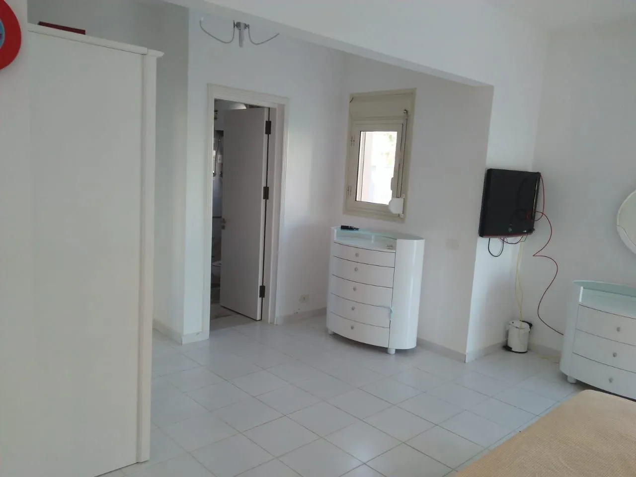 Chalet for sale in Hacienda Bay in Sidi Abdel Rahman of 224 m² with 3 bedrooms