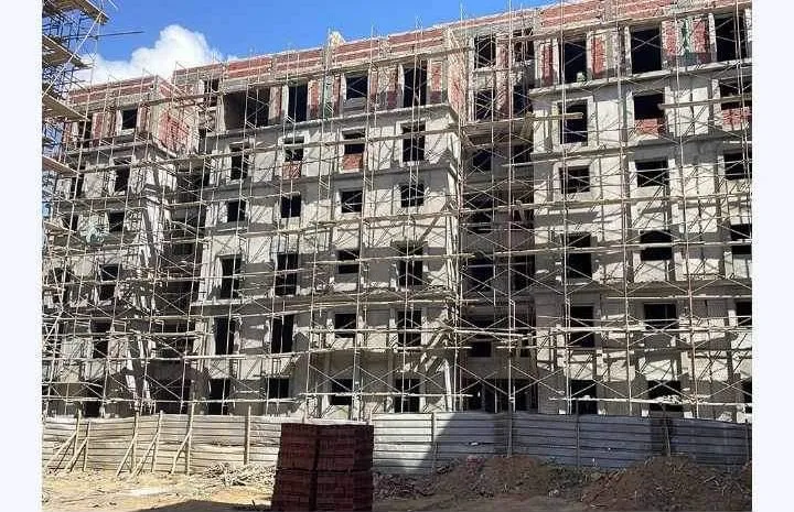  للبيع في ماونتن فيو أي سيتي أكتوبر في  بمساحة 0 م² تتكون من 0 غرف