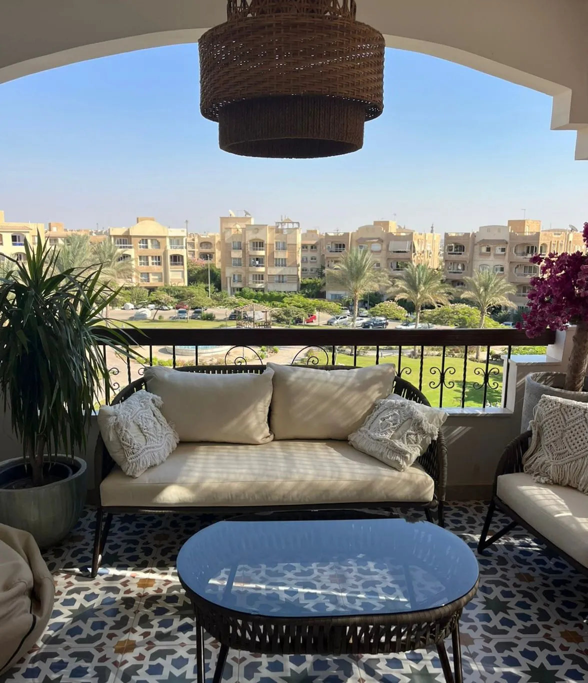 Apartment for sale in Beverly Hills in 6th of October City of 203 m² with 3 bedrooms