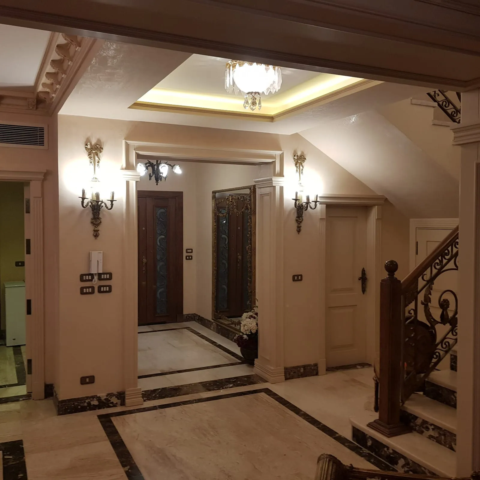 فيلا للبيع في دارا جاردينز في مدينة السادس من أكتوبر بمساحة 443 م² تتكون من 4 غرف