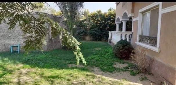  للبيع في الشروق سبرينجز في  بمساحة 0 م² تتكون من 0 غرف