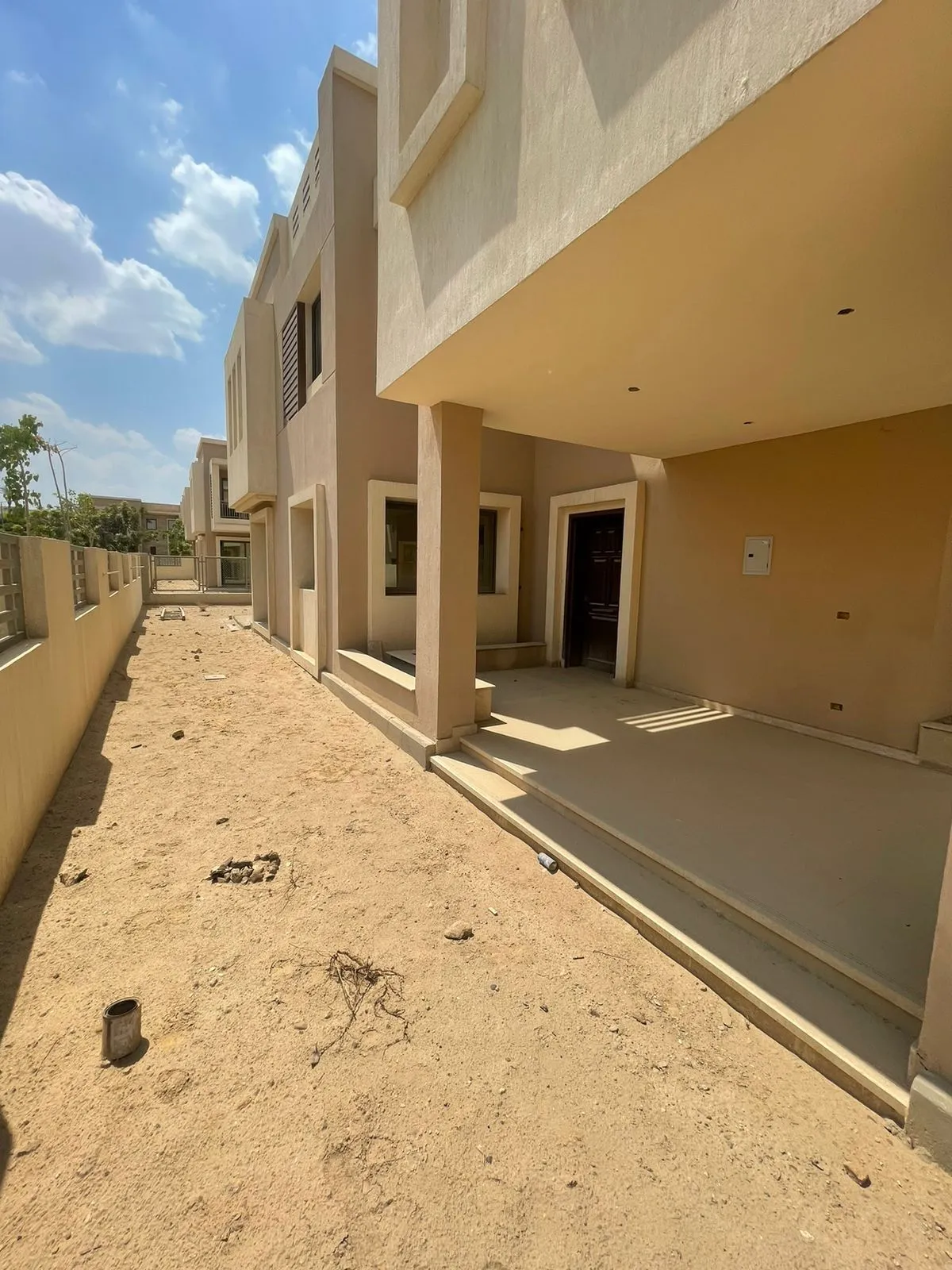 للبيع في تاج سيتي في بمساحة 0 م² تتكون من 0 غرف