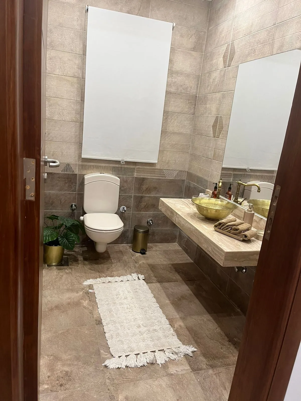 للبيع في ماونتن فيو هايد بارك في بمساحة 0 م² تتكون من 0 غرف