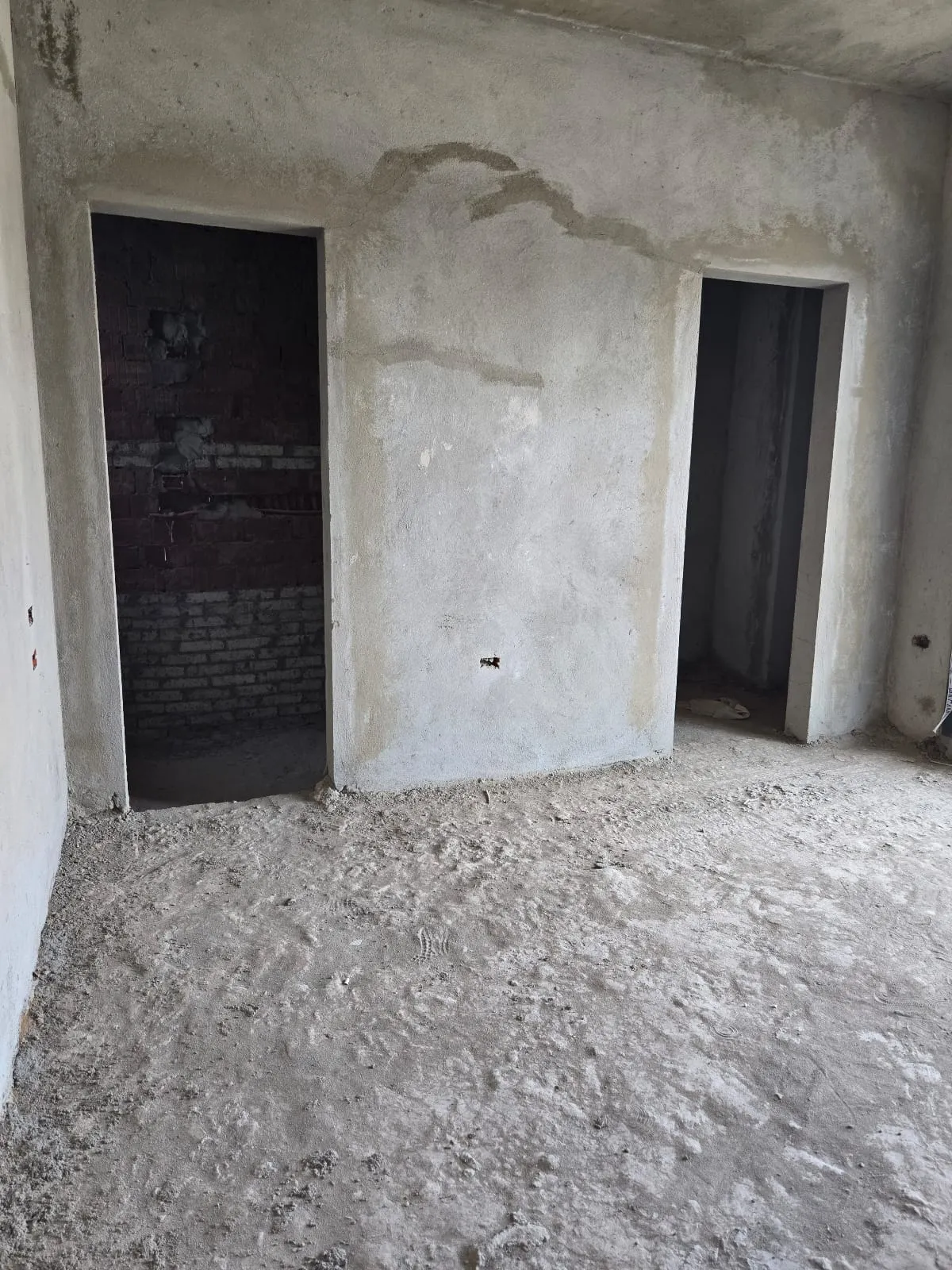  for sale in El Patio Oro in  of 0 m² with 0 bedrooms