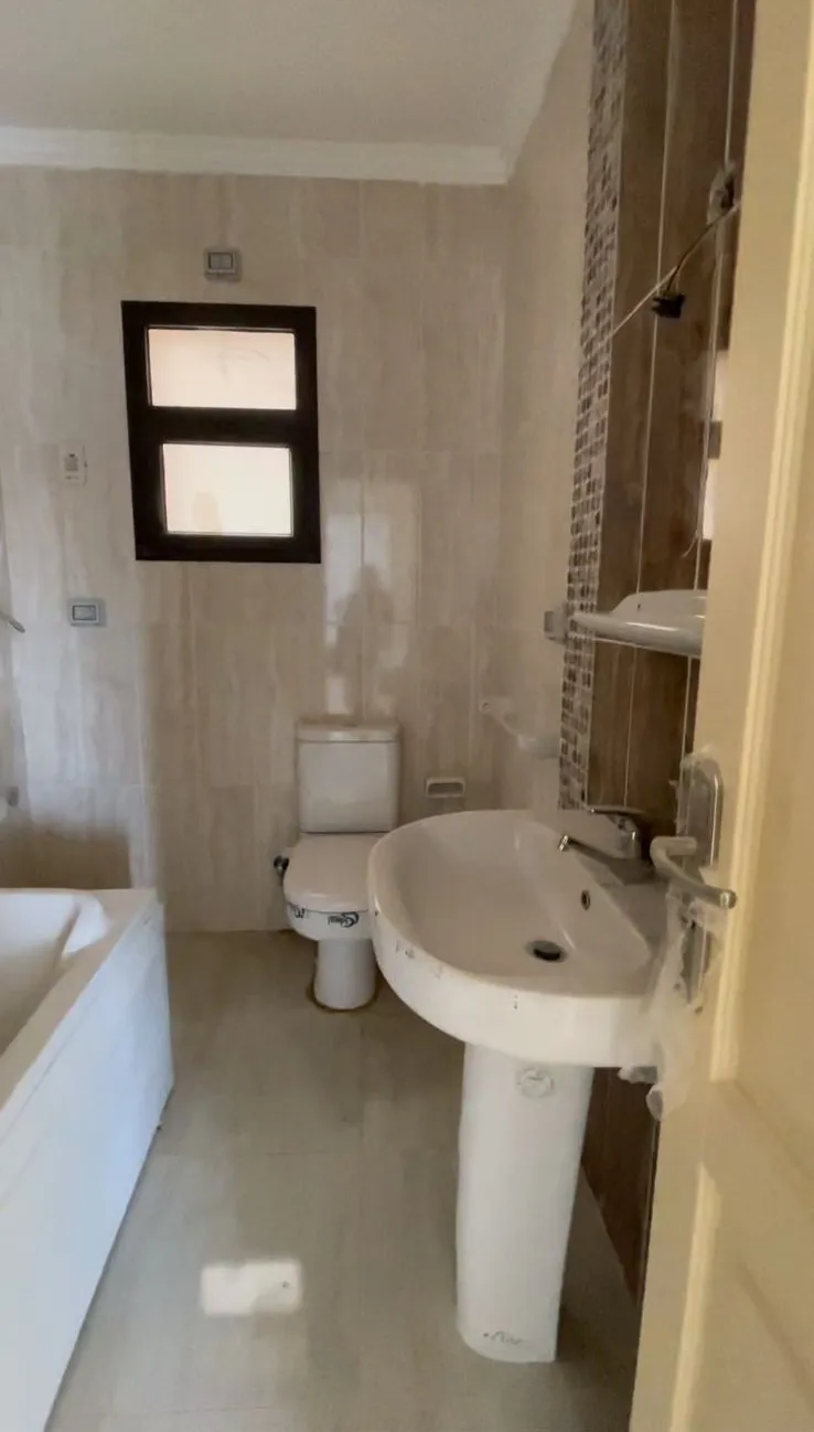 شقة للبيع في مدينتي في مدينتي بمساحة 0 م² تتكون من 3 غرف