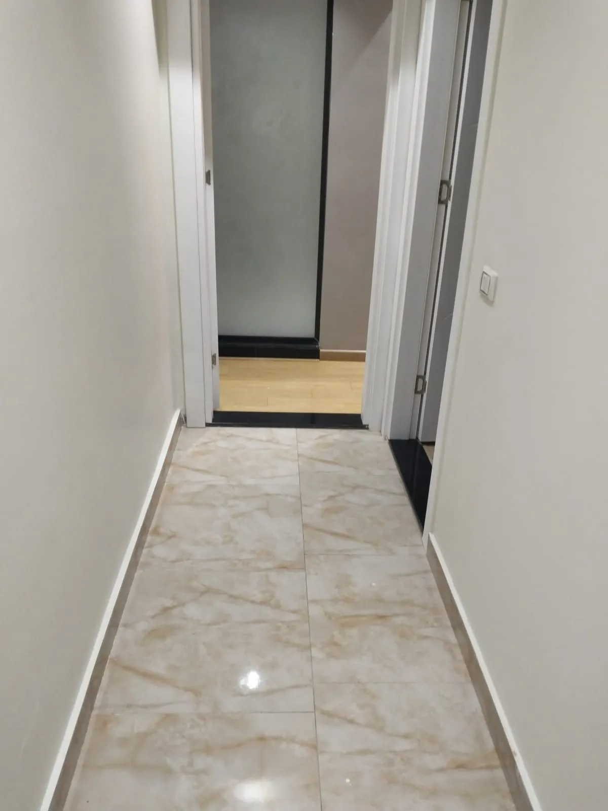  للبيع في جاليريا ريزيدنس في  بمساحة 0 م² تتكون من 0 غرف