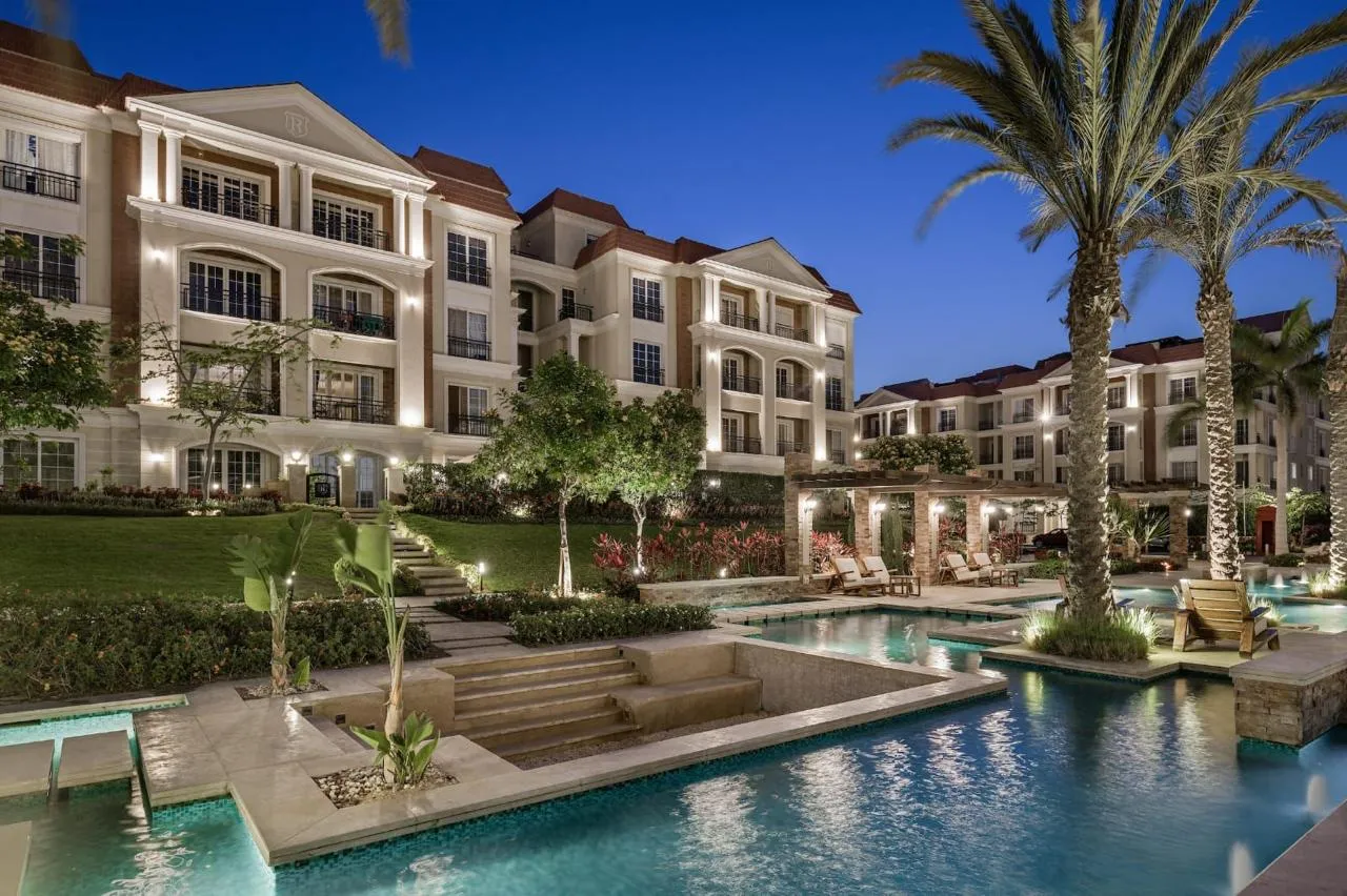 شقة للبيع في ريجنتس سكوير في القاهرة الجديدة بمساحة 116 م² تتكون من 2 غرف