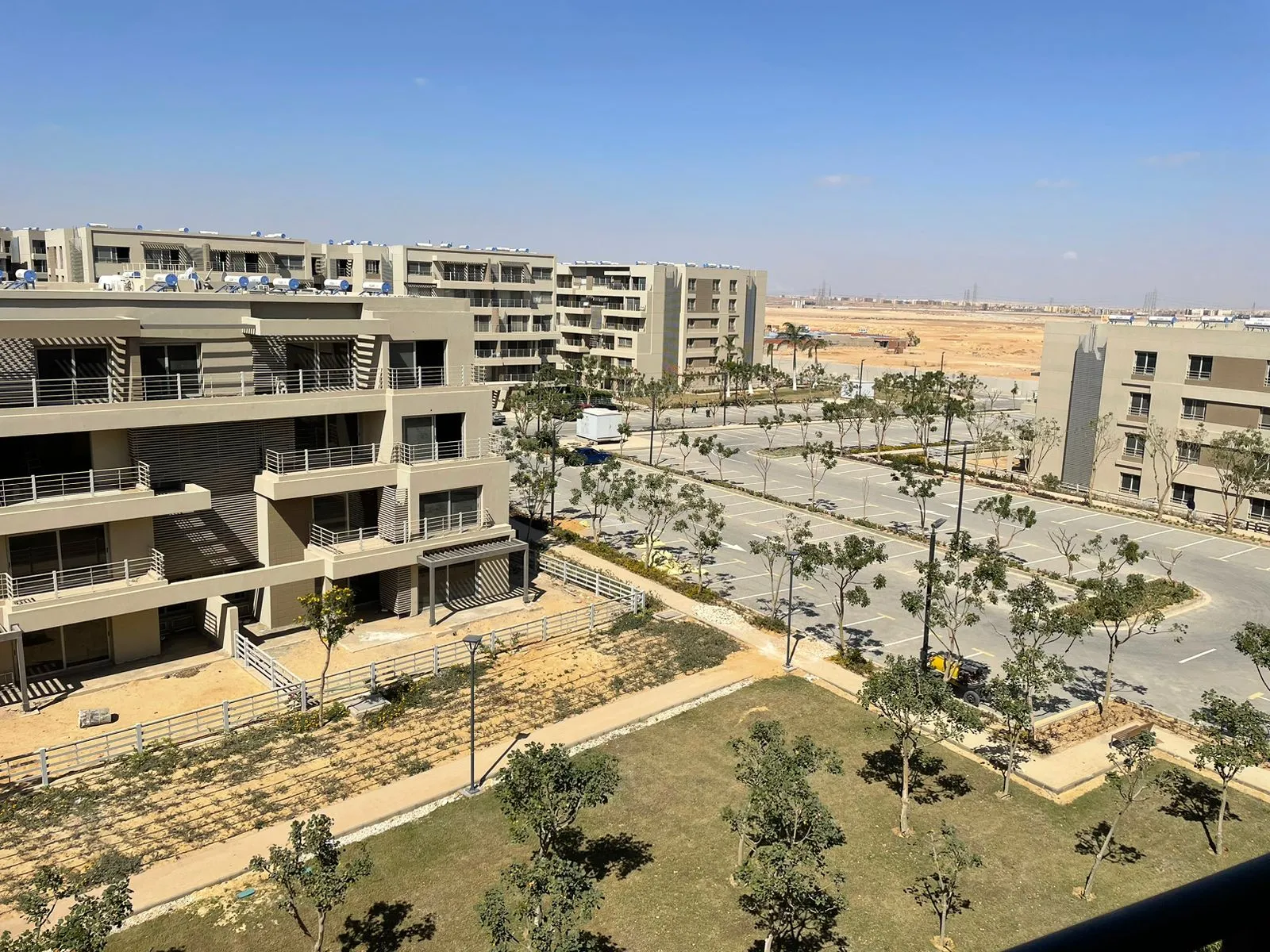 بنتهاوس للبيع في سراي في القاهرة الجديدة بمساحة 214 م² تتكون من 4 غرف