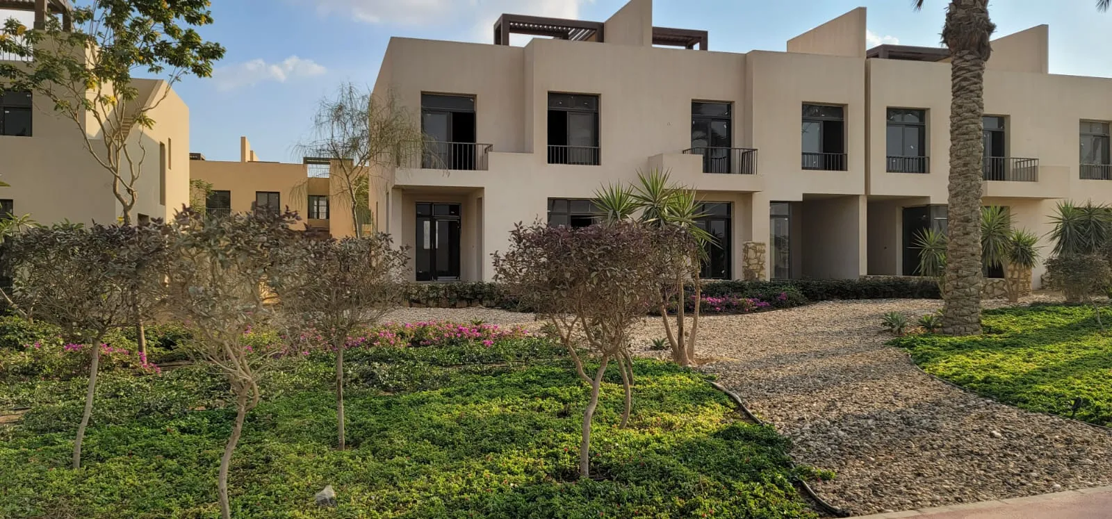 Townhouse for sale in O West Orascom in October Gardens of 195 m² with 3 bedrooms