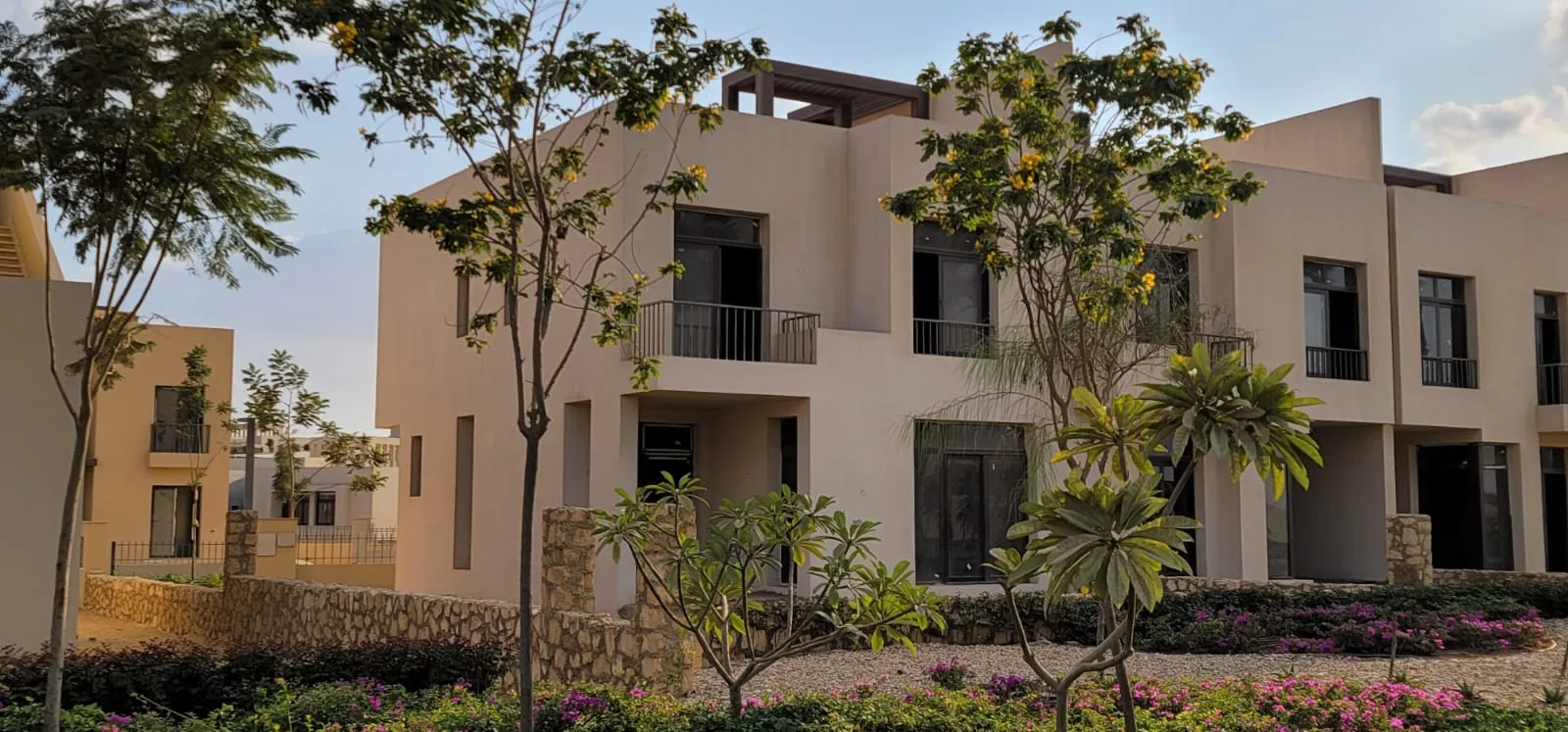 Townhouse for sale in O West Orascom in October Gardens of 195 m² with 3 bedrooms